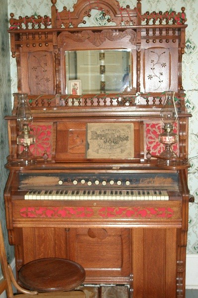 Western Cottage Organ Western Cottage Organ
